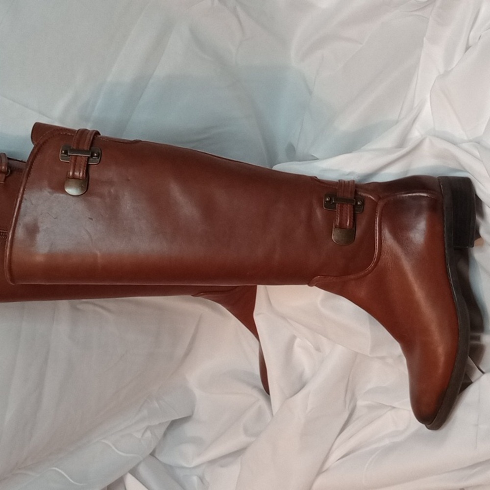 Antonio Melanie size 6m riding boots. Boot shapers included. Great condition